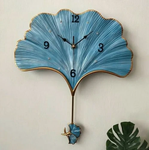 Wall Decor Leaf Watch